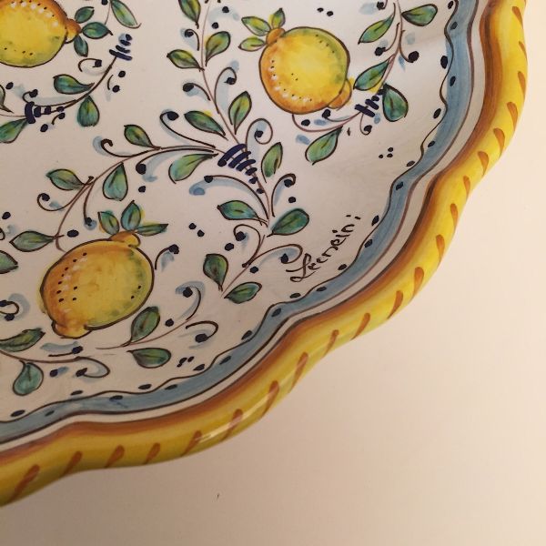 SCALLOP-EDGED PLATE CM.30D, LIMONCINI
